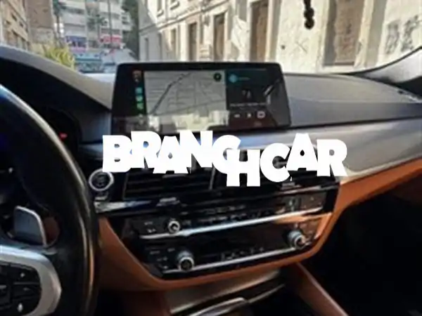 فرصة ذهبية: BMW الفئة الخامسة Pack M موديل 2018 - رفاهية، أداء، وتكنولوجيا متطورة بحالة ممتازة!