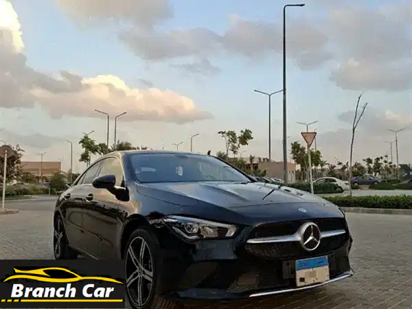 مرسيدس CLA 200 موديل 2023: أناقة سوداء، صيانة وكالة...
