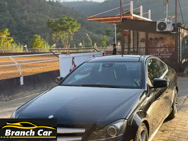 فرصة ذهبية: مرسيدس C250 موديل 2012 سوداء بحالة ممتازة...