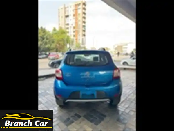 فرصة ذهبية: رينو سانديرو ستيب واي 2015 فابريكة بالكامل، أول مالك، رخصة سنتين، جاهزة للانطلاق!