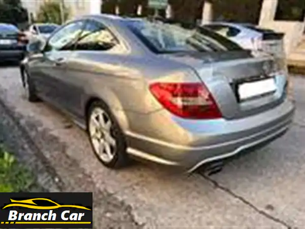 امتلك فخامة مرسيدس E250 موديل 2012 في عمان - الأداء يلبي الأناقة!
