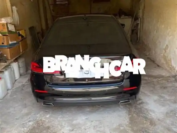 BMW 520d 2021: فخامة ألمانية 'كالجديدة' - صيانة وكالة + تجهيزات كاملة | مكناس
