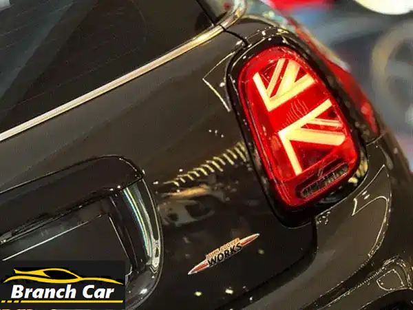 امتلك الأسطورة: MINI John Cooper Works 2021 JCW Iconic - وكالة، ضمان، 70 ألف كم فقط!