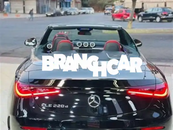 مرسيدس CLE 220 كابريوليه 2025 AMG Line Plus: سيارة المليارديرات الفاخرة ديزل جديدة للبيع
