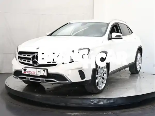 أوتوكليك: مرسيدس GLA 200 D 2020 Urban – المالك الأول،...