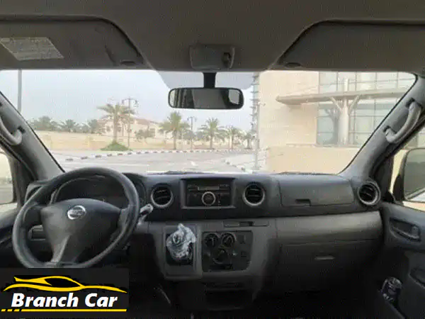 Nissan Van 2015 أبيض للبيع | جاهز للمدارس والتسجيل التجاري...