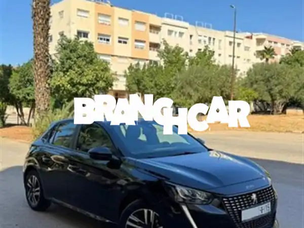 بيجو 208 ديزل مانيوال 2023 للبيع في فاس: طلاء أصلي، 50...