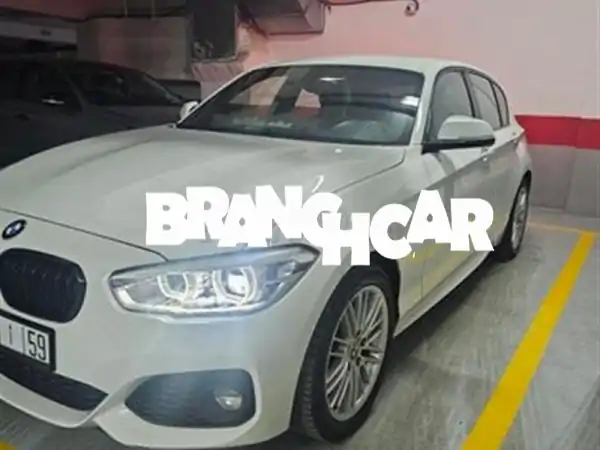 للبيع: BMW الفئة الأولى Pack M 2018 - حالة ممتازة، صيانة دورية | 115 ألف كم | فرصة لا تعوض