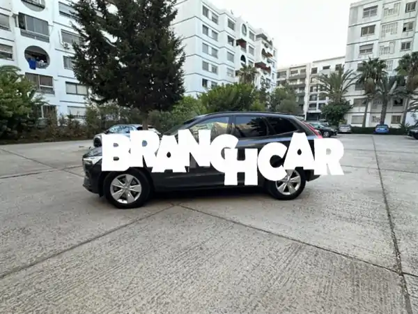 فولفو XC60 2023 للبيع: بحالة الوكالة، 55 ألف كم، لون...