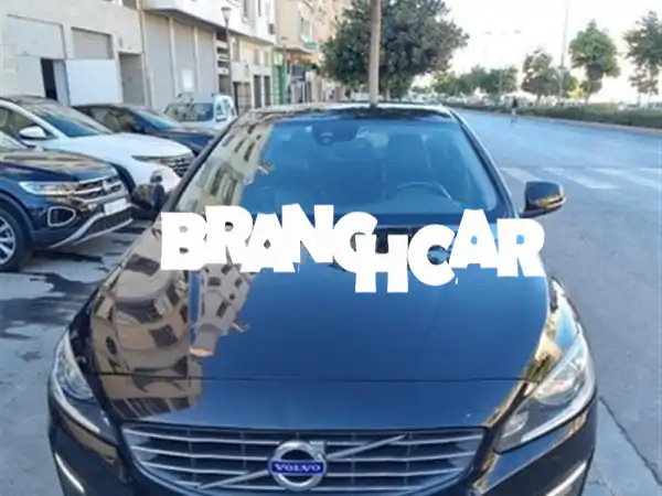 فولفو S60 D3 ديزل 2019 أوتوماتيك: رفاهية، كفاءة، وأمان متكامل