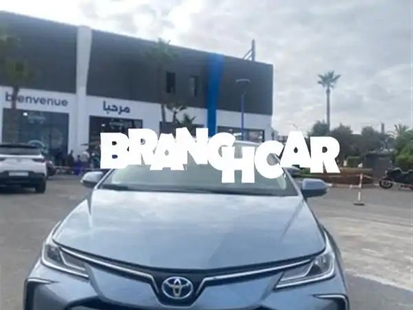 فرصة لا تعوض: تويوتا كورولا هايبرد 2021 Distinctive Plus...