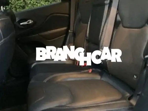 جيب شيروكي ليميتد ديزل 2018 للبيع بالدار البيضاء | يد أولى وحالة كالجديدة | 104 ألف كلم حقيقي