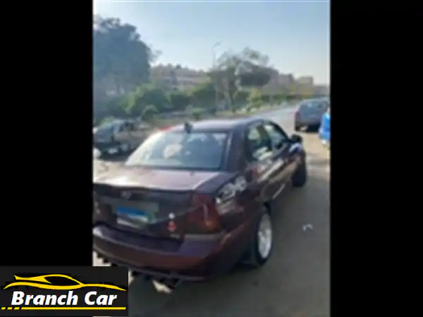 هيونداي فيرنا 2013 للبيع: حالة ممتازة، ترخيص وفحص ساري، جنوط رياضية!