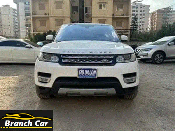 لاند روفر رينج روفر 2017: فخامة V6 سوداء وأداء لا يضاهى – مع ثلاجة مدمجة!