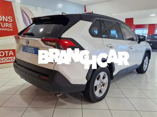 فرصة لا تفوت: تويوتا RAV4 هجينة 2021 أوتوماتيك – الدار البيضاء | 95,000 كم