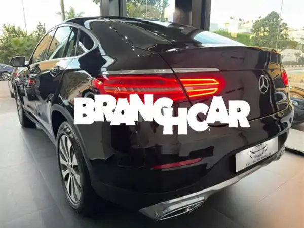 مرسيدس GLC 220 d 4MATIC ديزل 2017: الفخامة تنتظرك في المغرب...