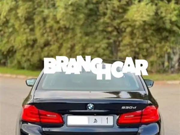 BMW 530d Luxury Line 2018: سيارة الأحلام يد أولى | امتلك الفخامة الآن في الرشيدية
