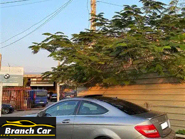 امتلك الفخامة الألمانية! مرسيدس C180 C-Class 2013 سوداء - منشأ ألماني | بدون حوادث