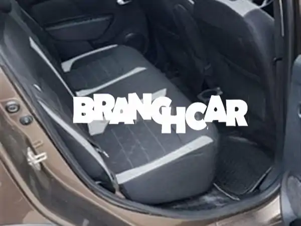 فرصة لا تعوض: امتلك داسيا ستيبواي 2021 بحالة ممتازة | سيارة عائلية اقتصادية للبيع (75,000 كم)