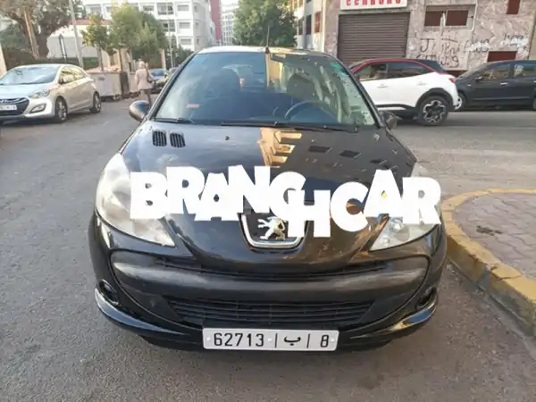 بيجو 206 موديل 2013 للبيع: بنزين، مانيوال، بحالة ممتازة...