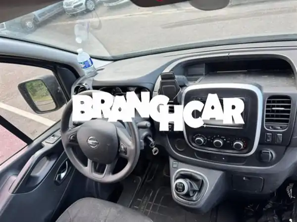 نيسان V300 موديل 2021 وارد فرنسا | 110 ألف كم | فرصة لا تفوت بسعر مغرٍ!