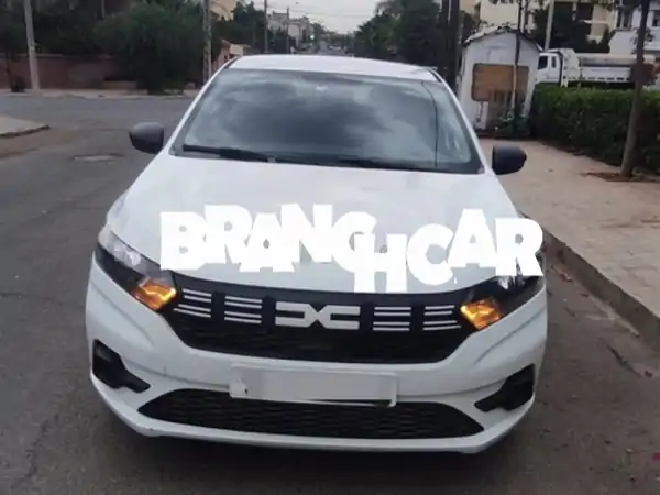 فرصة ذهبية! داتشيا لوغان 2023 ديزل | 49 ألف كم | بدون Adblue...