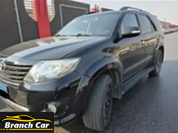 تويوتا فورتشنر 2016 للبيع بالعاصمة الإدارية: قوة، اعتمادية، ومغامرة بانتظارك!