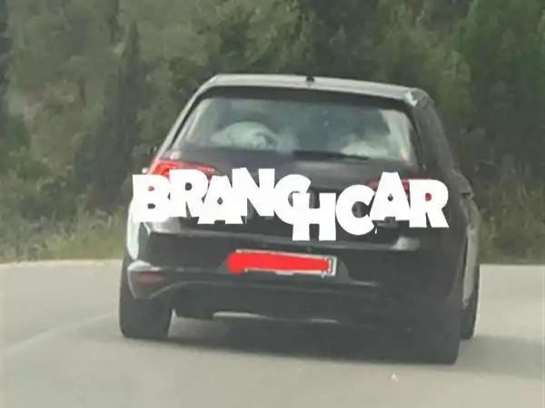 فولكس فاجن جولف 7 ديزل 2013 مانيوال في تطوان: كفاءة، اقتصاد، ونظافة لا تضاهى!