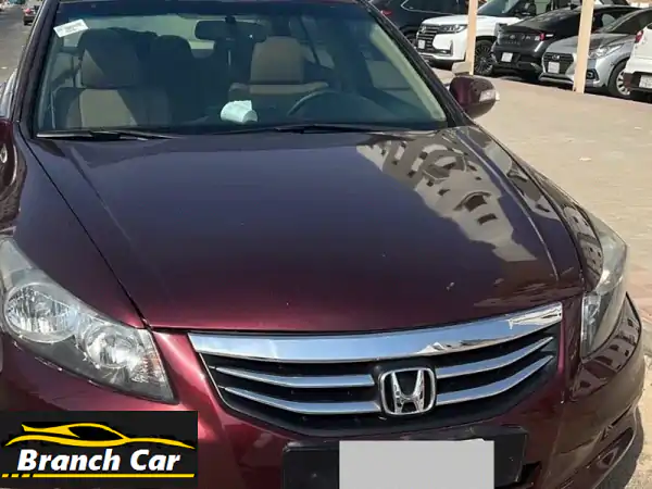 للبيع: هوندا أكورد 2012 V6 فل كامل - فخامة يابانية وأداء رياضي (بحالة الوكالة وخالية من الحوادث)