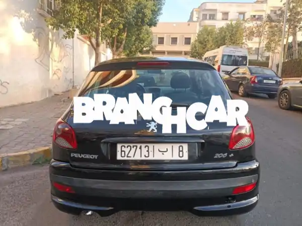 بيجو 206 موديل 2013 للبيع: بنزين، مانيوال، بحالة ممتازة - 160 ألف كم