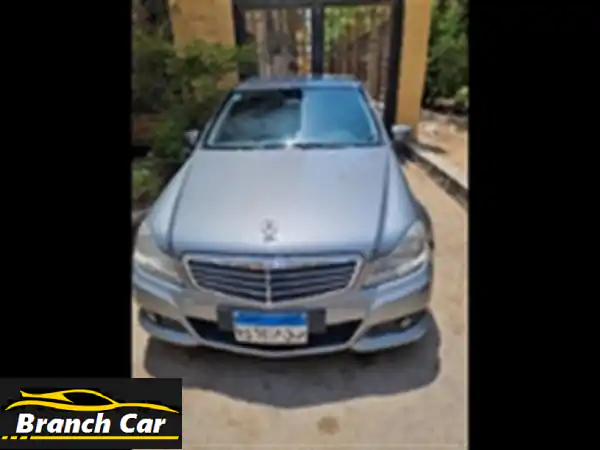 مرسيدس 180 موديل 2012 للبيع: فبريقة داخلي | 147 ألف كم |...