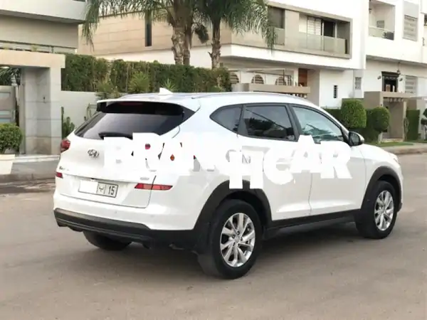 فرصة ذهبية: هيونداي توسان 2019 | أول يد | فبريقة بالكامل وصيانة ممتازة!