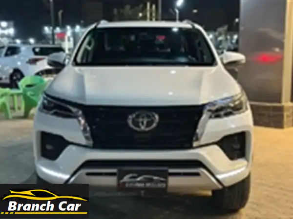 فرصة لا تعوض: تويوتا فورتشنر 2022 كسر زيرو | 21 ألف كم فقط...