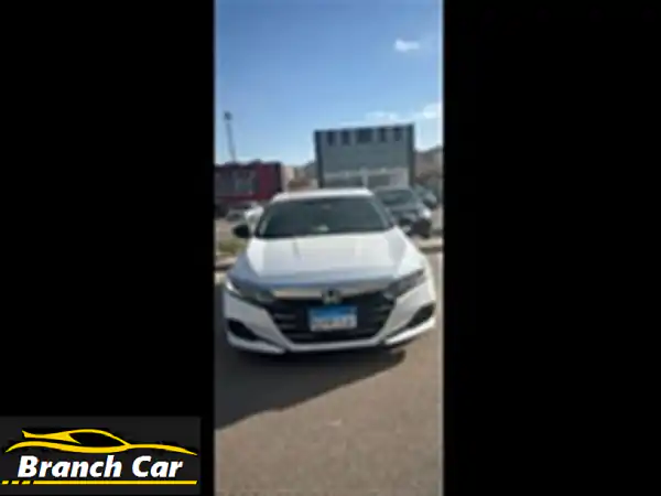 هوندا أكورد للبيع: فبريكة بالكامل، لا تحتاج...