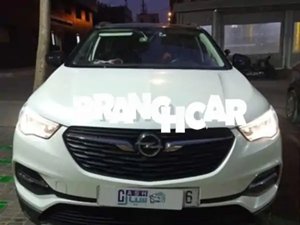 فرصة نادرة! أوبل جراندلاند 2020 ديزل يدوية | أول مالك...