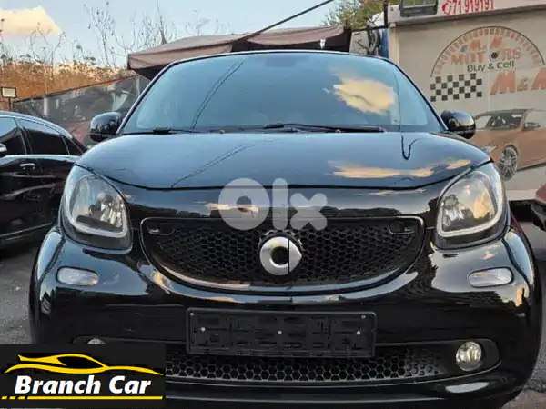 سمارت فورفور 2017 تيربو | فل أوبشن، بانوراما، جلد أسود...