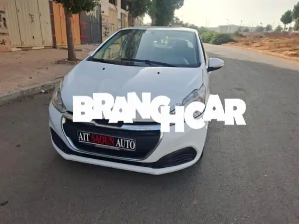 بيجو 208 بنزين