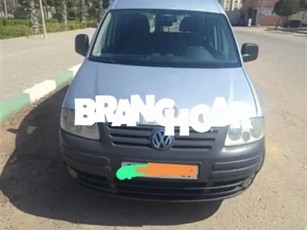 فولكس فاجن كادي ديزل 2008 للبيع: 6 أبواب، محرك 2...