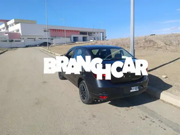 فرصة ذهبية: داسيا لوغان 2020 ديزل برستيج - يد أولى، 77...