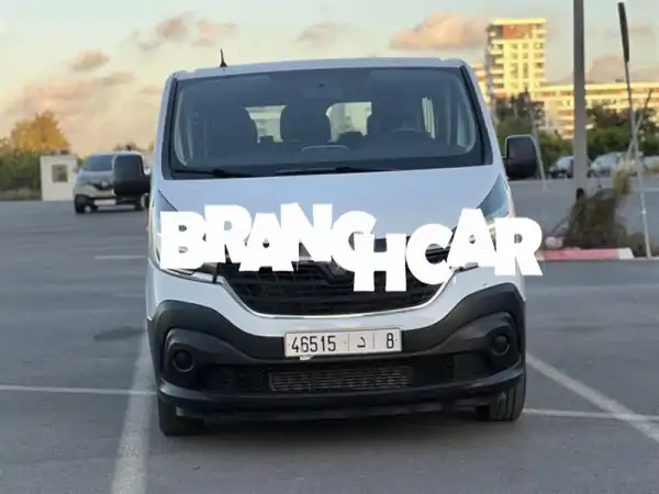 رينو ترافيك 2021 ديزل مانيوال (9 مقاعد) للبيع بالدار البيضاء - فرصة لا تُعوّض!