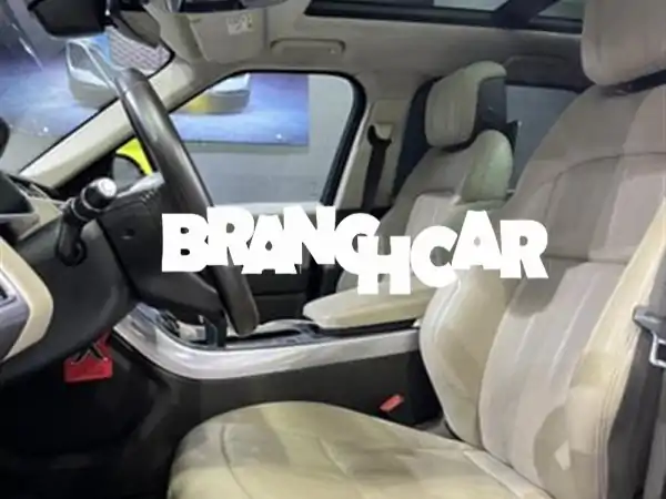 امتلك الأسطورة! رانج روفر سبورت 2021 بالرباط للبيع | فخامة، قوة، وأداء بضمان 10,000 كم