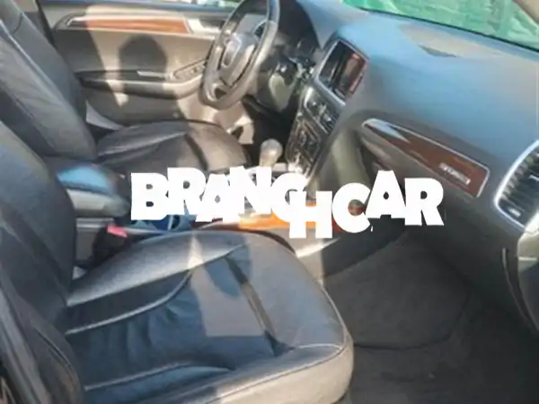 أودي Q5 ديزل أوتوماتيك 2010 بالرباط: أناقة الأداء، كفاءة لا تضاهى، جاهزة للانطلاق!