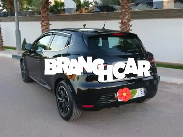 للبيع: رينو كليو 4 موديل 2014 | بحالة المصنع، طلاء أصلي وبدون حوادث | سعر مغرٍ!