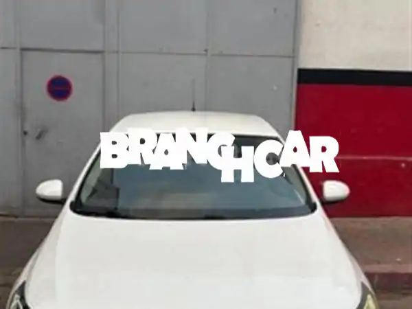 فرصة ذهبية: رينو ميجان 4 Explore موديل 2017 - قير عادي 140...