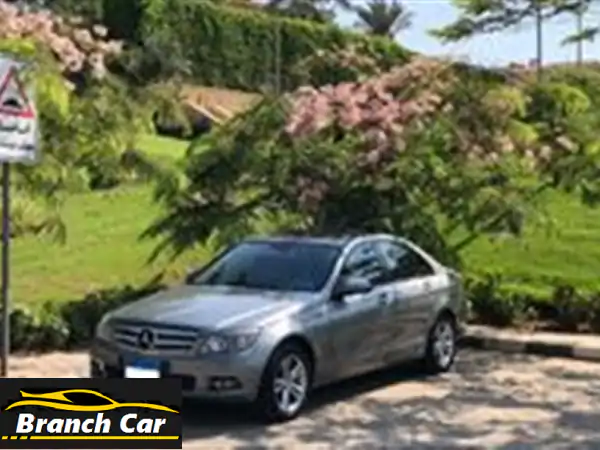 مرسيدس C200 للبيع (2007) - 148 ألف كم - أناقة وفخامة في...