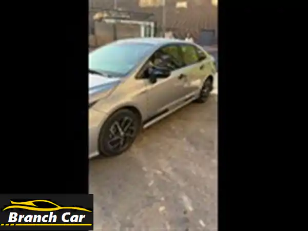 تويوتا كورولا للبيع بالإسكندرية: فخامة، أمان...