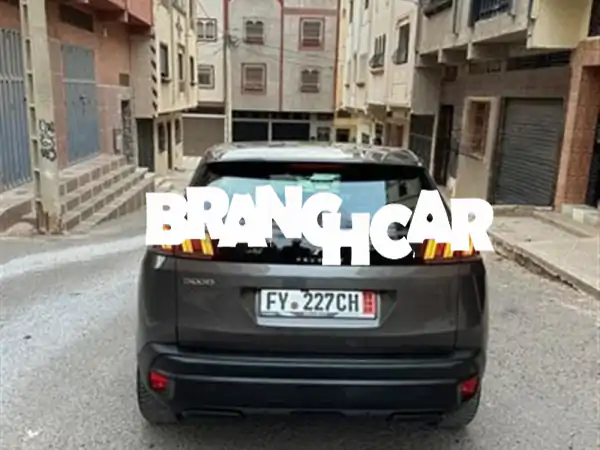 فرصة ذهبية في سطات: بيجو 3008 ديزل أوتوماتيك 2021 - فخامة وأداء لا يُضاهى!