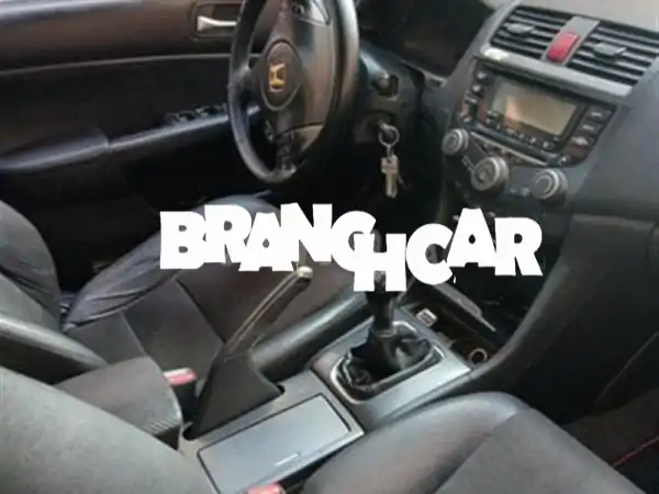 هوندا أكورد 2007 ديزل للبيع: حالة استثنائية! 25 ألف كم...