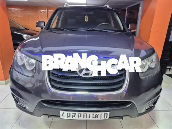 هيونداي سنتافي 2011 للبيع: سيارة عائلية 7 مقاعد،...