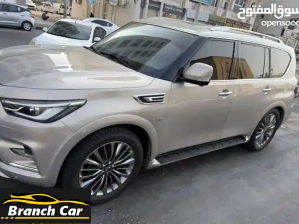 للبيع سيارة انفينيتي q80 موديل 2018 بحالة ممتازة، أعلى فئة
